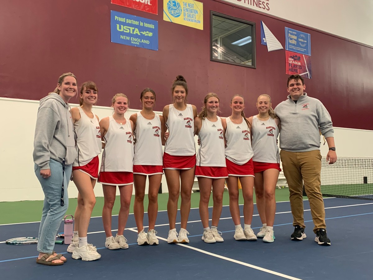 Girls Tennis advances to Class A South Regional Finals